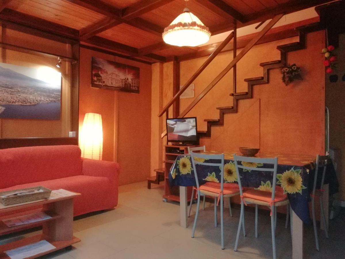 Casa Etna-Mare Apartment Santa Venerina Luaran gambar
